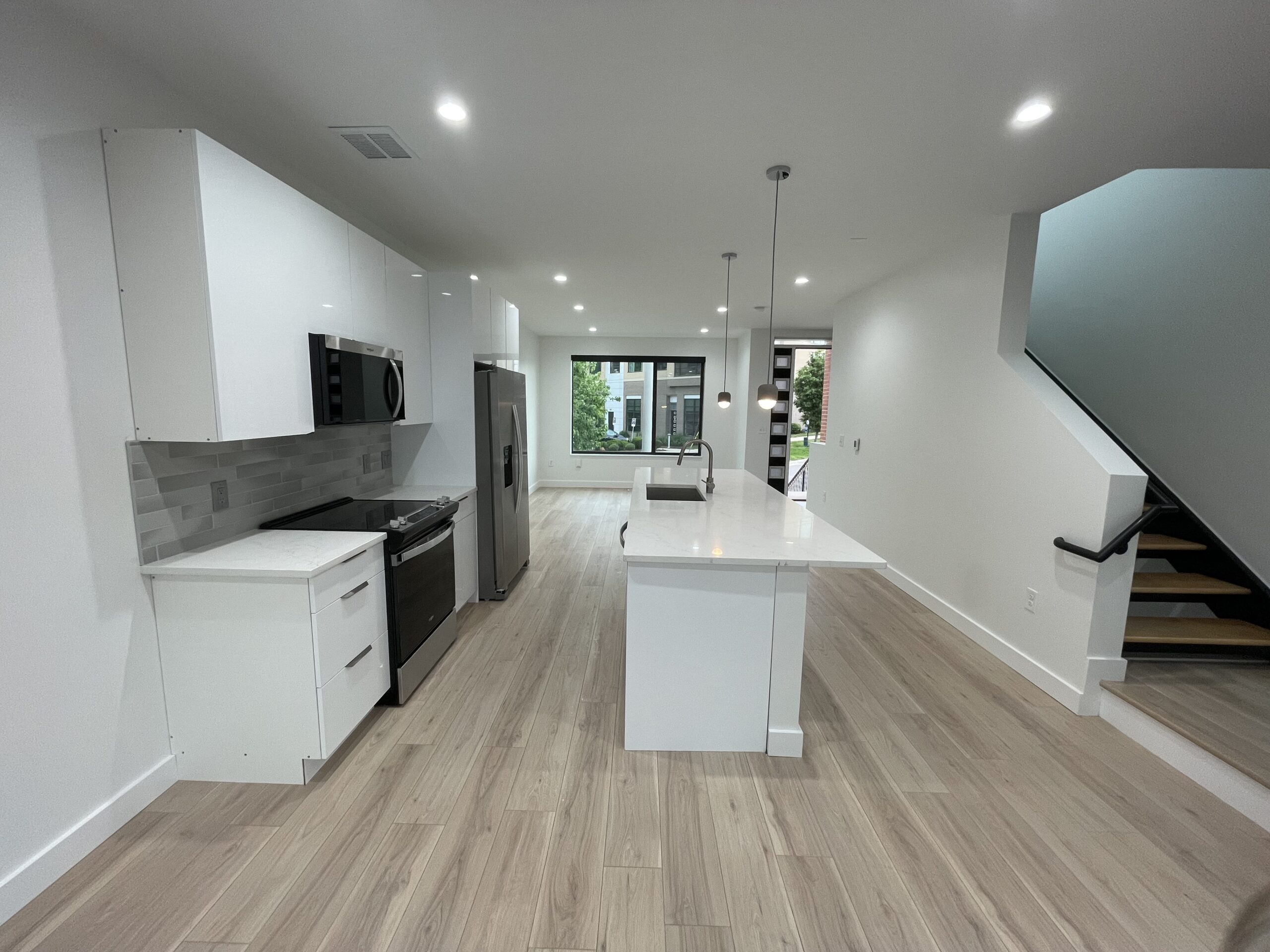 4 Bedroom, 2 Bath Townhouse