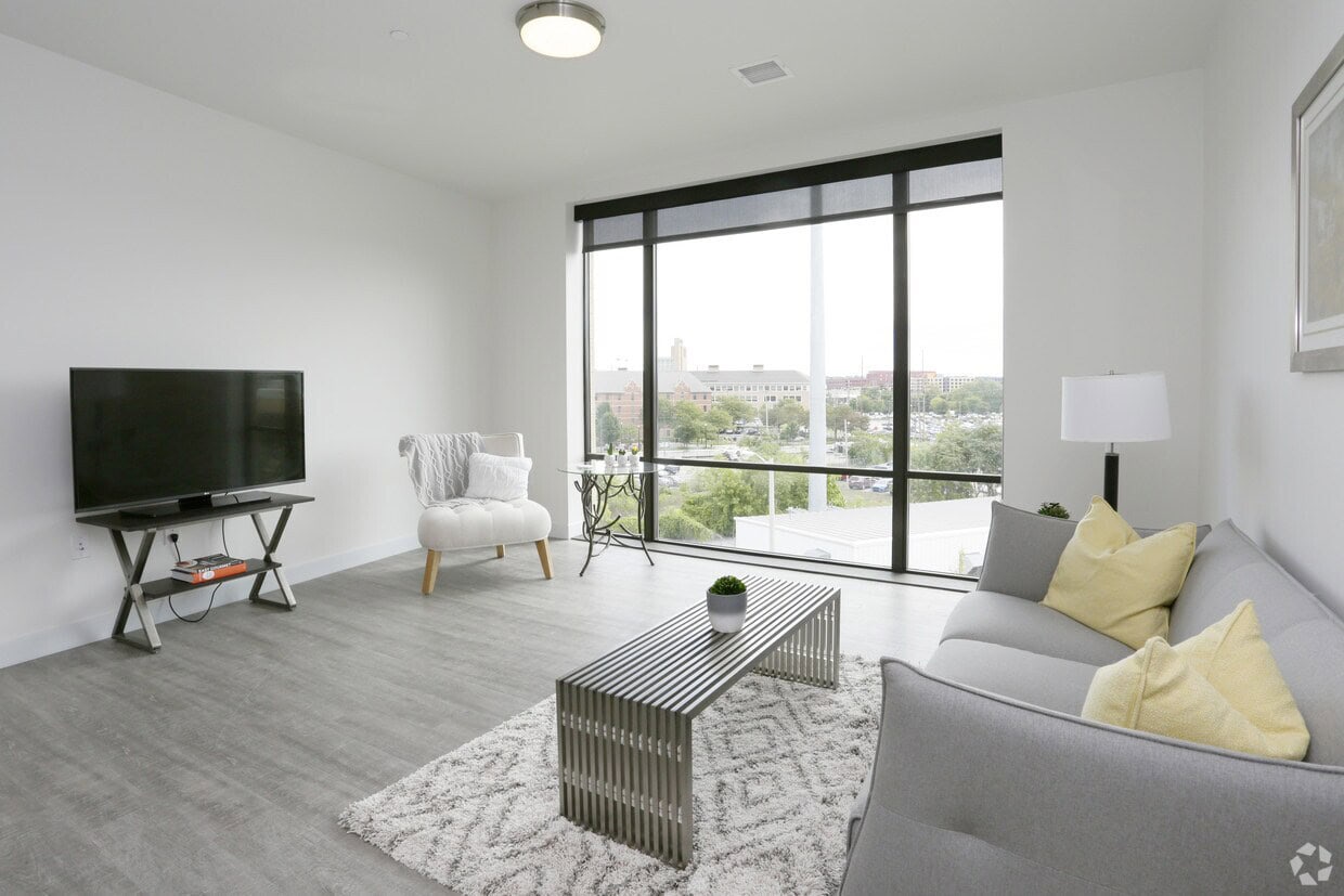 2 Bedroom, 1 Bath Standard